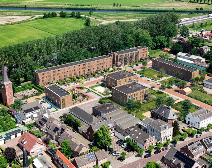 LOEFF is in verkoop!